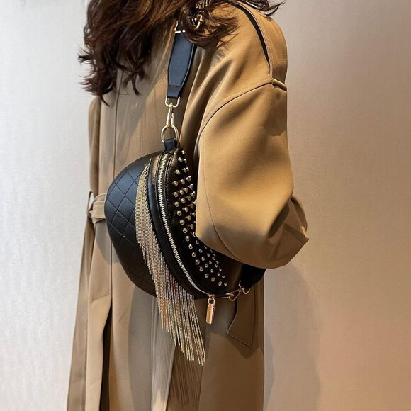 💫 Glt.etl Faux leather Fringe Women Black Quilted Rivet Studded Waist Pack - Picture 7 of 7